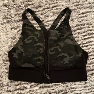 Fabletics Charcoal Camo Small Sports Bra